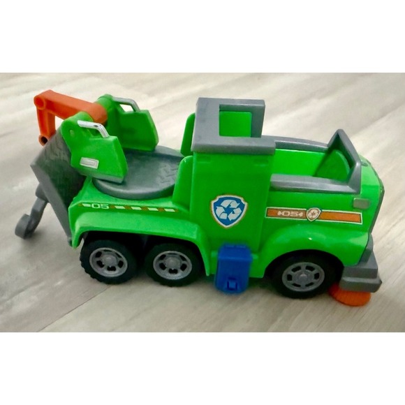 PAW Patrol Rescue Rocky Recycling Truck Moving Front Claw Truck Only Set Of 3 - Picture 4 of 4